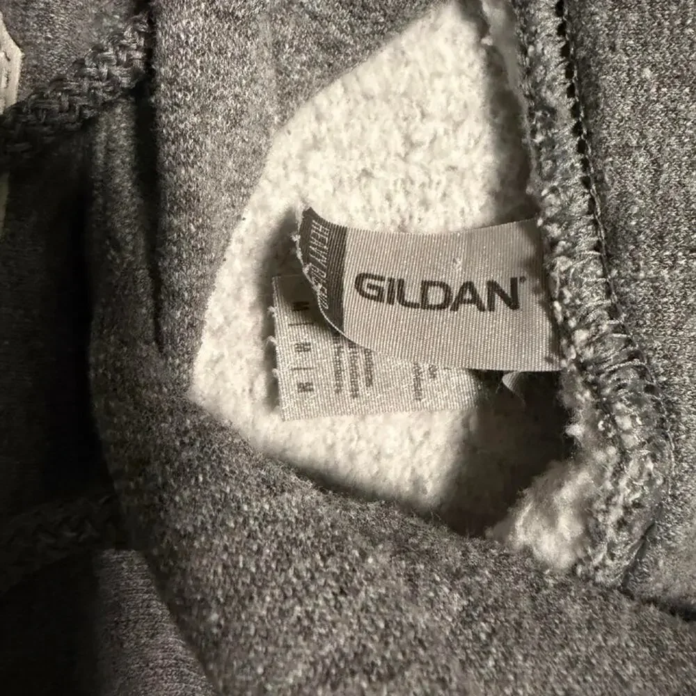 Gildan vintage 2000s gray chicago
